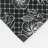 Rose Skull Day of the Dead Fleece Blanket (Ecke)