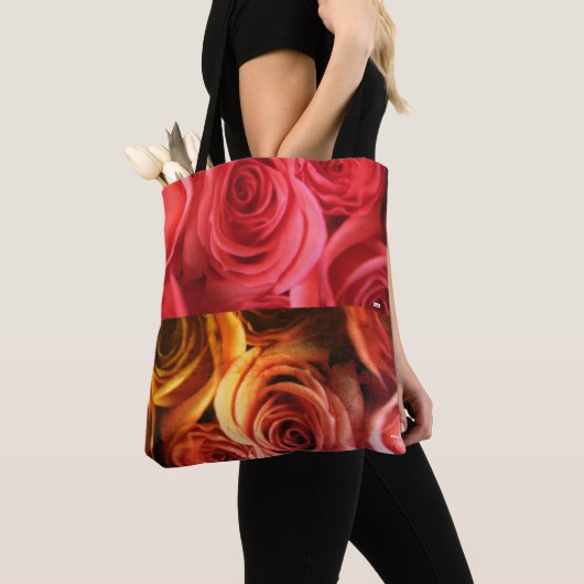 Rose Tasche (Von Nahem)