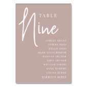 Rose Taupe Hand Scripted Table NINE + Guest Names Tischnummer (Vorderseite)