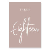 Rose Taupe Hand Skripte Tabelle Achtzehn Tischnummer (Vorderseite)