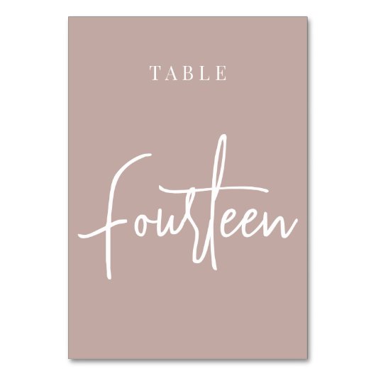 Rose Taupe Hand Skripte Tabelle VIERZEHN Tischnummer (Rückseite)