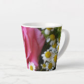 Rose und Foto der weißen Milchsorten Milchtasse (Rechte Ecke)