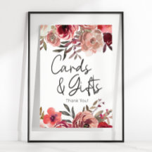 Rose und Geschenke für Rote Blüte