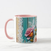 Rose und gestrichenes blaues, gestörtes Holz Tasse (Links)