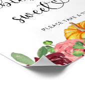 Rose und kleine Kürbisbabys sind schweißgepresste  Poster (Ecke)