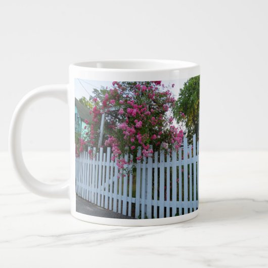 Rose und Picketzaun - Martha's Vineyard Jumbo-Tasse (Links)