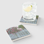 Rose und Picketzaun - Martha's Vineyard Steinuntersetzer (Seitenansicht)