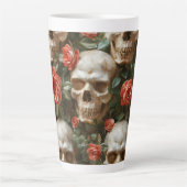 Rose und Schädel Milchtasse (Vorderseite)