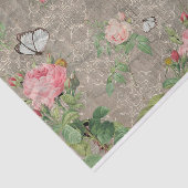 Rose und Schmetterlinge auf dem Damasholzdekoupage Seidenpapier (Ausschnitt)