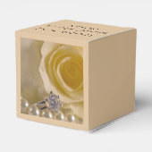 Rose, Verlobung Ring und Perlen Hochzeit Geschenkschachtel (Rückseite)