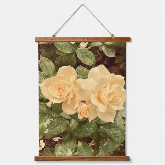 Rose Wandteppich Mit Holzrahmen (Vorderseite)