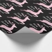 Rose Weihnachtsrentiermuster personalisiert Geschenkpapier (Ecke)