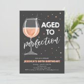 Rose Wein Überraschung Geburtstag Einladung (Stehend Vorderseite)