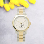 Rose Whisper Personalisiertes Timepiece Armbanduhr<br><div class="desc">Die Rose Whisper Personalisiertes Timepiece in Blush Pink - ein erhabenes Accessoire, das Eleganz und Individualität mühelos in Ihr Ensemble einfängt. Diese exquisite Uhr besticht durch einen zarten Script-Schriftart mit Ihrem ersten Initial- und Vollnamen und schafft so ein einzigartiges Meisterwerk. Diese Armbanduhr ist sorgfältig aus hochwertigen Materialien gefertigt und ist...</div>