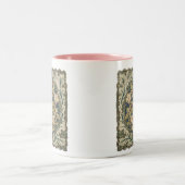 Rose Wreath von William Morris Zweifarbige Tasse (Mittel)