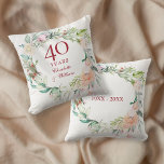 Rose zum 40. Geburtstag der Ruby Garland Kissen<br><div class="desc">Dieses elegante 40-jährige Hochzeitskirchenkissen mit einer zarten Aquarellblütengarage personalisiert sich mit Ihrem Jubiläum in elegantem rubinroten Text. Entwickelt von Thisisnotme©</div>