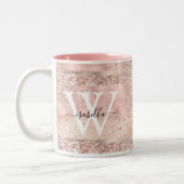 Roségold Glitter-Schriftmonogramm Zweifarbige Tasse (Links)