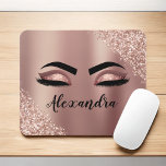 Rosen Gold Rosa Monogram Glitzer Eyelashes Mousepad<br><div class="desc">Rose Gold - Schwarz rosa Imitate Foil Metallic Sparkle Glitzer gebürstete Metal Monogram Name and Initial Eyelashes (Lashes),  Eyelash Extensions and Eyes Computer Mousepad (Mauspad). Das Design macht den perfekten 16 Geburtstag,  Hochzeit,  Brautparty,  Jubiläum,  Babydusche oder Junggeselinnen-Abschied Geschenk für jemanden,  der einen trendigen coolen Stil sucht.</div>