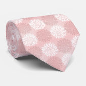 Rosen-Quarz-Chrysantheme Ombre Blumekimono-Rosa Krawatte (Gerollt)