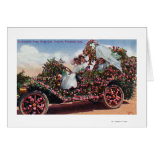 Rosen-Stadt-Festival verzierte Auto mit Damen