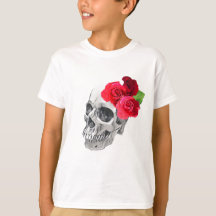 Rosen und Schädel