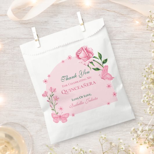 Rosen und Schmetterling Quinceñera Geschenktütchen (Ausgeschnitten)