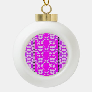 Rosen- und Wellen-Bechermalven Keramik Kugel-Ornament