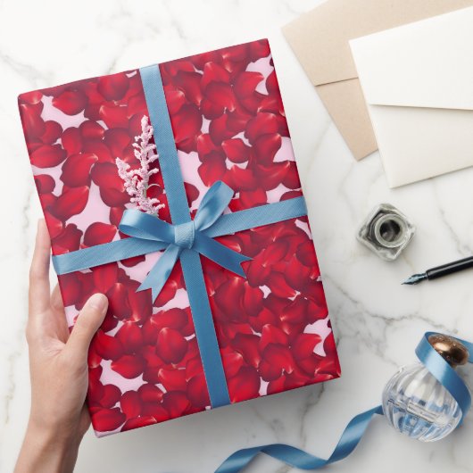 Rosenblüten  geschenkpapier (Schenken)
