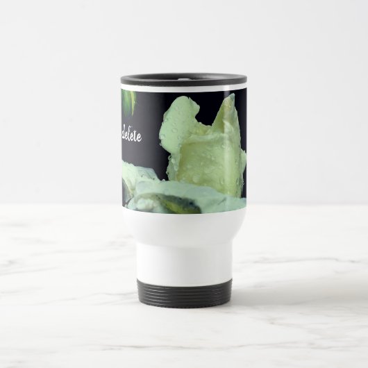 Rosenknospe Nach dem Regen Personalisiert Reisebecher (Mittel)