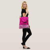 Rosenrosa Blume Rosa Blütengrün Tasche (Am Model)