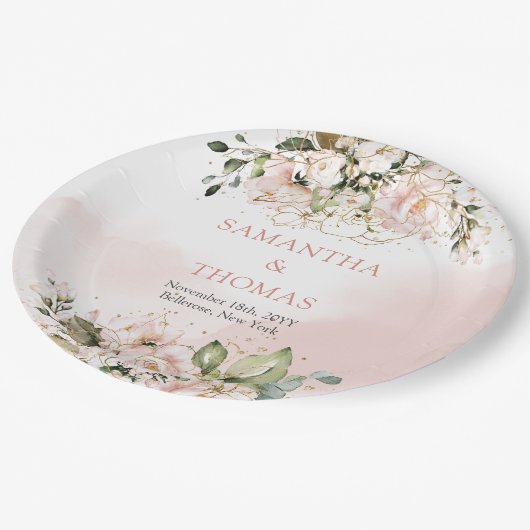 Rosenrosen Eukalyptus-Grüngold Pappteller (Schrägansicht)