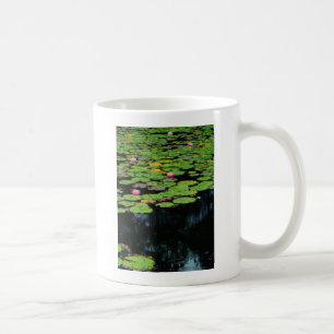 rosenrote Lotusblume schwarz Kaffeetasse
