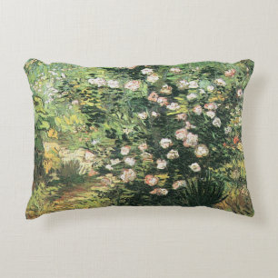 Rosenstrauch in Blüte von Vincent van Gogh Dekokissen