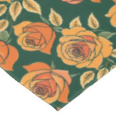 Roses In Various Shades Of Orange And Yellow Tischdecke (Schrägansicht)