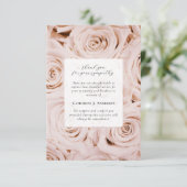 Roses Memorial Foto Beileid Beerdigung Dankeskarte (Stehend Vorderseite)