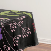 Rosh Hashanah farbenfroher Blumenstrauß auf schwar Tischdecke (Beispiel)