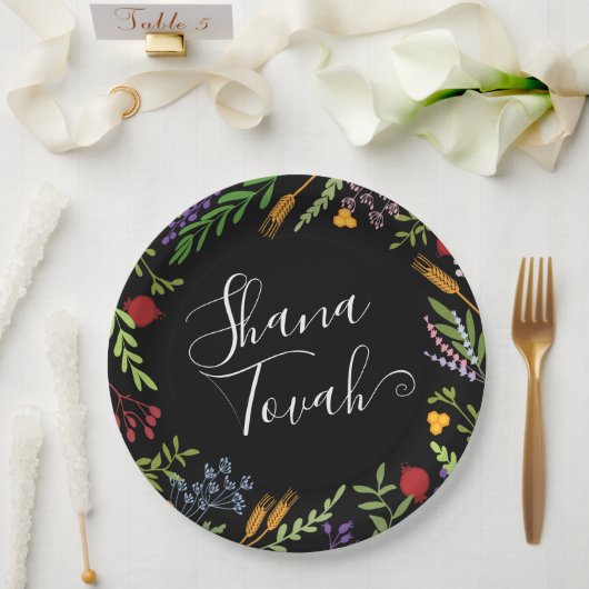 Rosh Hashanah Juwish New Year Shana Tovah on Black Pappteller (Hochzeit)