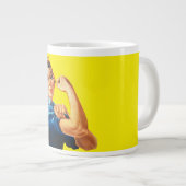 Rosie der Nieteneinschläger Jumbo-Tasse (Vorderseite Rechts)
