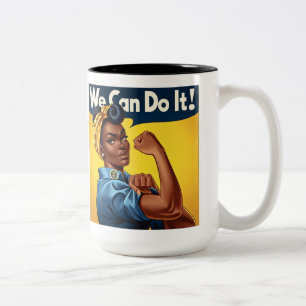 Rosie the Riveter Afroamerikanerin Zweifarbige Tasse