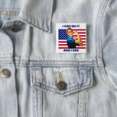 Rosie the Riveter mit Motivierend Slogan unter US- Button (Beispiel)
