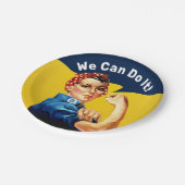 Rosie the Riveter | Papierplatte | Benutzerdefinie Pappteller (Schrägansicht)