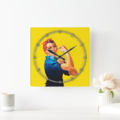 Rosie The Riveter Retro Design Style Quadratische Wanduhr (Zuhause)