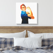 Rosie The Riveter WWII Poster Leinwanddruck (Insitu (Schlafzimmer))
