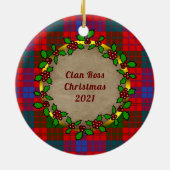 Ross Clan Abzeichen & Tartan Personalisierte Weihn Keramik Ornament (Hinten)