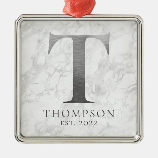 Rost-Metall-Silber-Monogramm T-Marmor Ornament Aus Metall (Vorne)