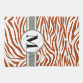 Rost-roter SafariZebra mit Monogramm Handtuch (Horizontal)