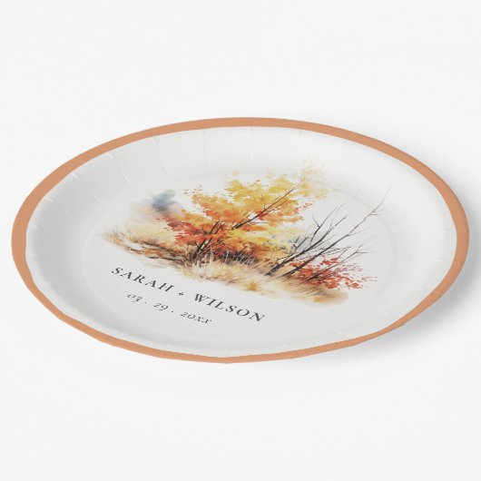 Rostgelbe Herbstlandschaft Karierte Hochzeit Pappteller (Schrägansicht)