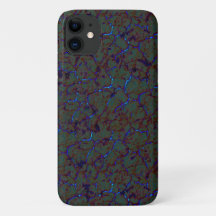 Rostgrüne Krackle mit blinkenden blauen Strichen