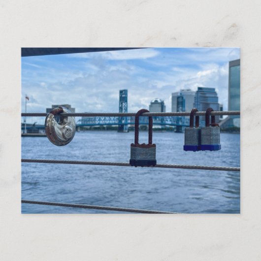 Rostige Liebesschlösser  Postkarte (Vorderseite)
