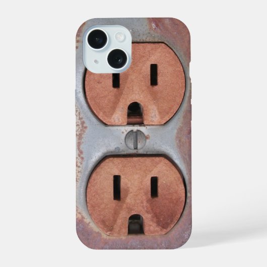 Rostige Steckdose iPhone 15 Hülle (Rückseite)